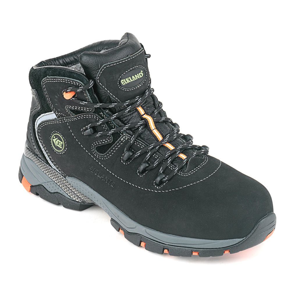 Треккинговые ботинки